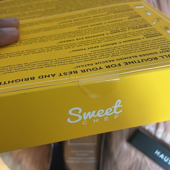 Make up Tarte bundle - Picture 9 of 11